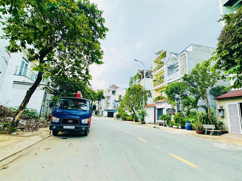 9,5 tỷ  đất mặt tiền 494 ngay lê văn việt  p. tăng nhơn phú a  120m2