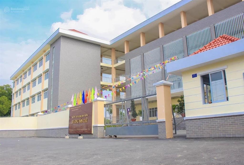 6,6 tỷ  nhà 2 tầng 1/ ngay trường thpt dương văn thì  p. tăng nhơn phú a