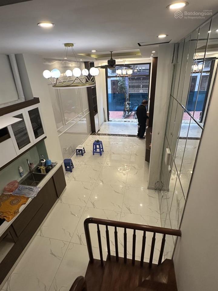 Bán nhà tạ quang bửu, 33m2, 8.2 tỷ, 6 tầng, 10m ra mặt phố, sổ đỏ chính chủ, đẹp, 2 mặt thoáng sáng