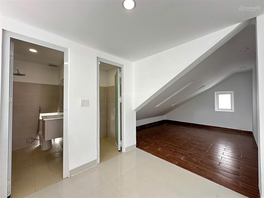 Chính chủ bán biệt thự  căn hiếm, kđt hà đô, cạnh bán đảo kim cương