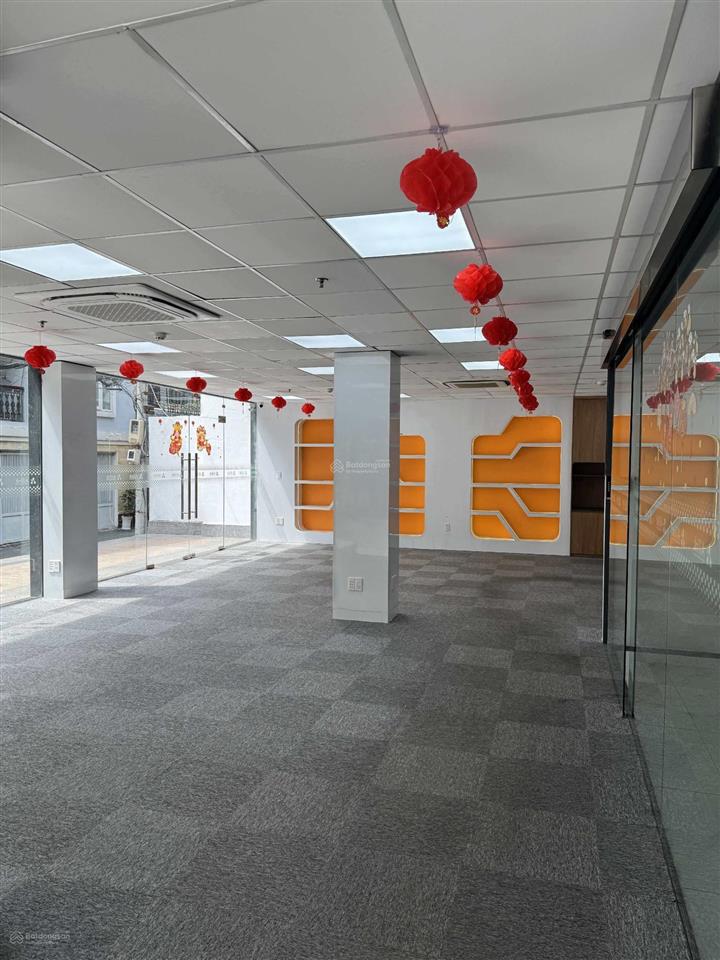 Toà nhà văn phòng 7 tầng cho thuê nguyên toà hoặc chia tầng, 250m/tầng, quận bình thạnh, tp.hcm