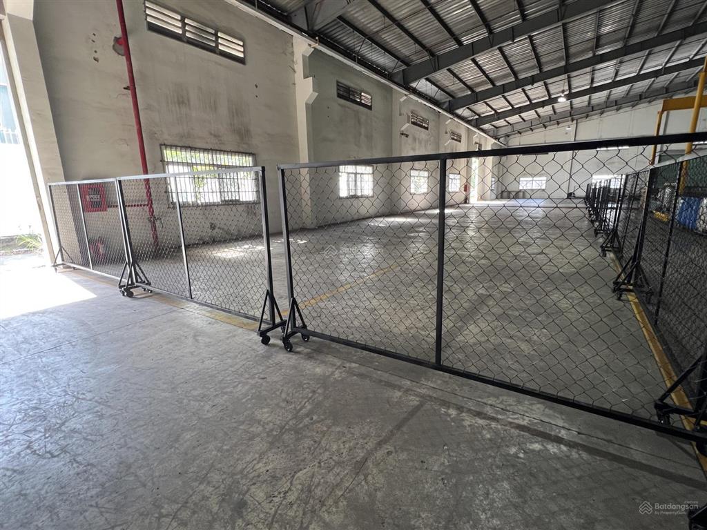 Cho thuê kho 500m2 trong kcn đại đăng