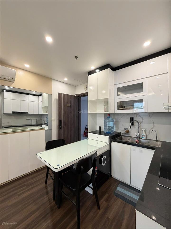 Cho thuê căn hộ 2pn 2wc thiết kế đẹp full nội thất, hoàng huy grand sở dầu