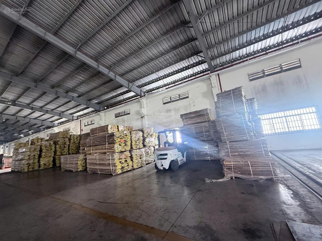Cho thuê kho xưởng, diện tích 500m² tại khu công nghiệp đại đăng