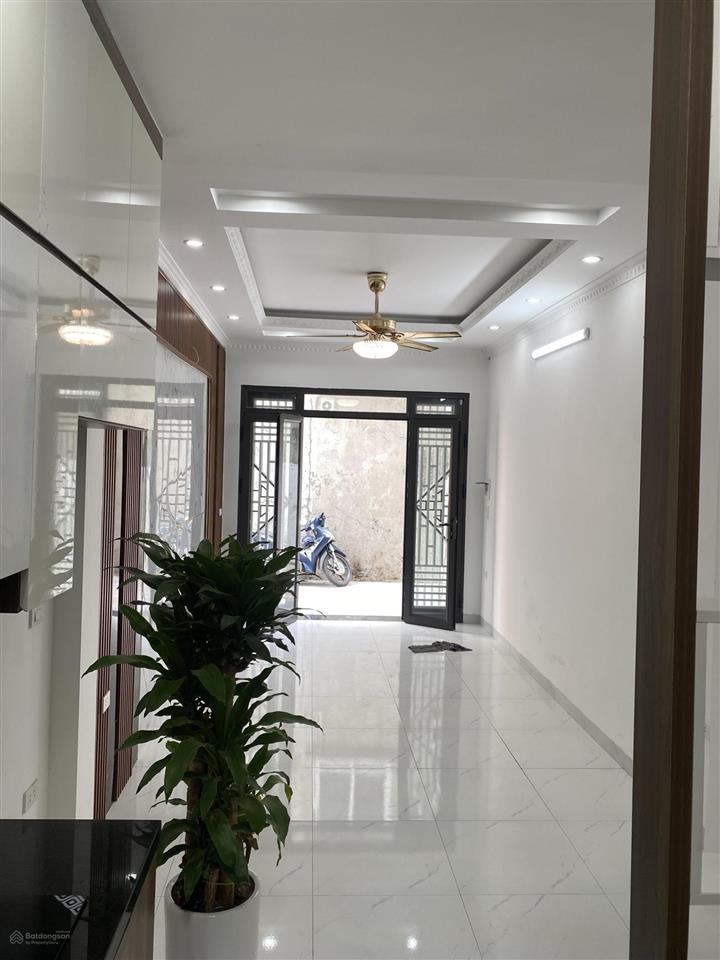 Bán nhà phố nguyễn văn viên thiết kế hiện đại, thang máy, căn góc sáng thoáng  kinh doanh nhỏ