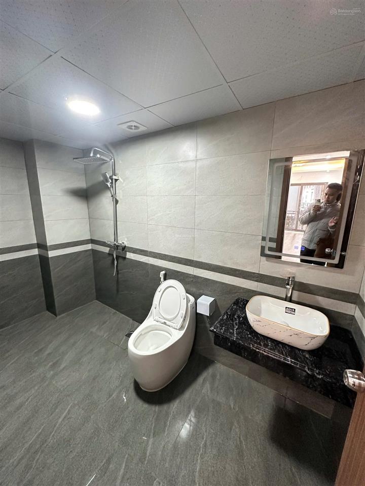 Bán nhà phố nguyễn văn viên thiết kế hiện đại, thang máy, căn góc sáng thoáng  kinh doanh nhỏ