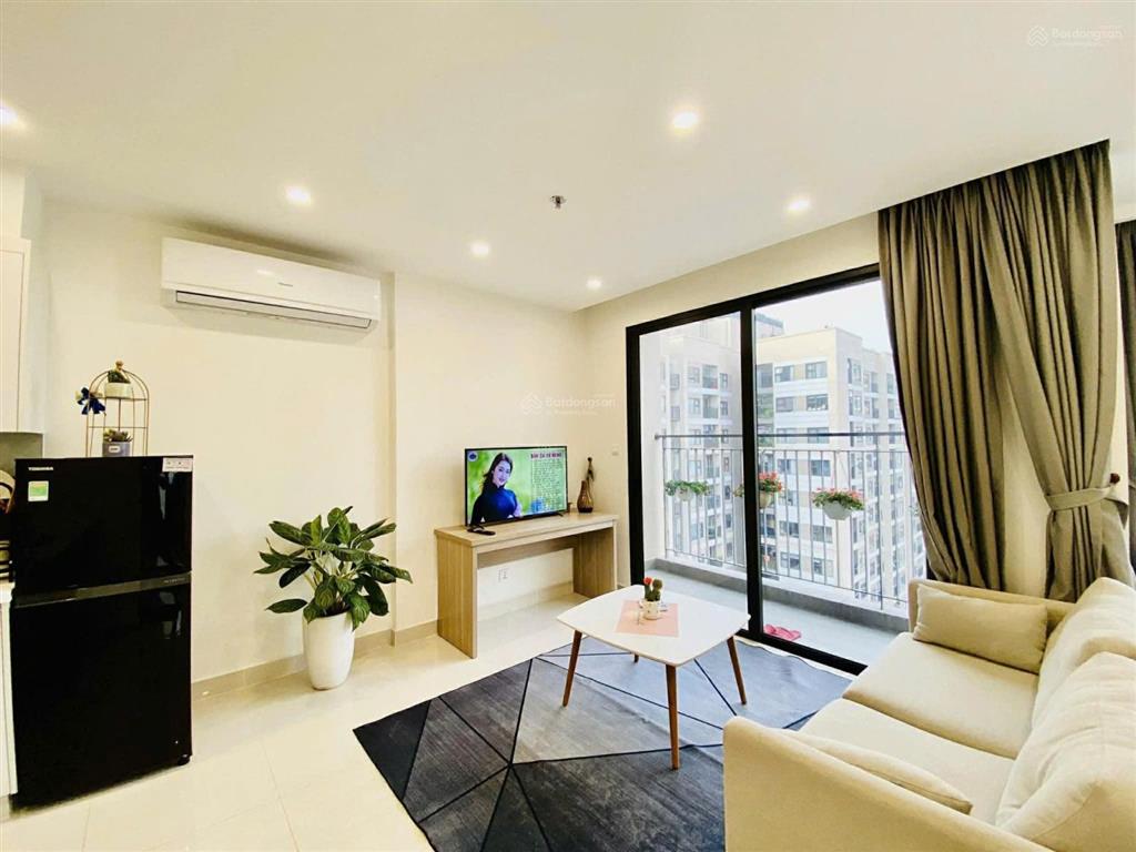 Chính chủ cần bán căn 2pn+ 64m2 tòa s205 tầng 2610 vinhomes smart .giá 4.9 tỷ bao phí