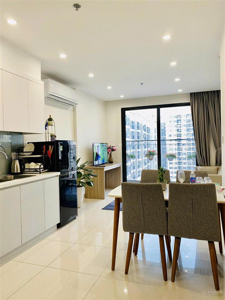 Chính chủ cần bán căn 2pn+ 64m2 tòa s205 tầng 2610 vinhomes smart .giá 4.9 tỷ bao phí