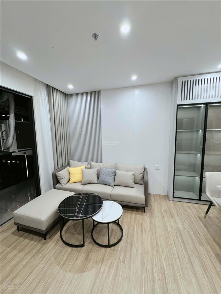 Chính chủ cần bán căn 3pn 80m2 tòa tc2 tầng 2212 vinhomes smart .giá 7.1 tỷ bao phí