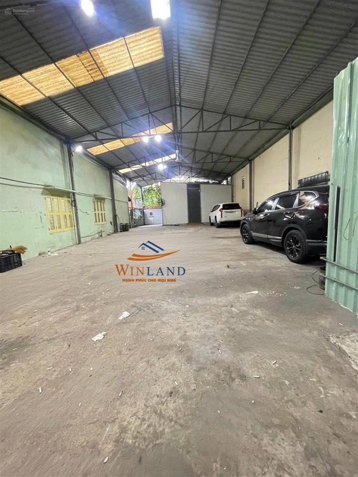 Cho thuê mặt bằng, kho 300m2 gần kcn amata biên hoà đồng nai