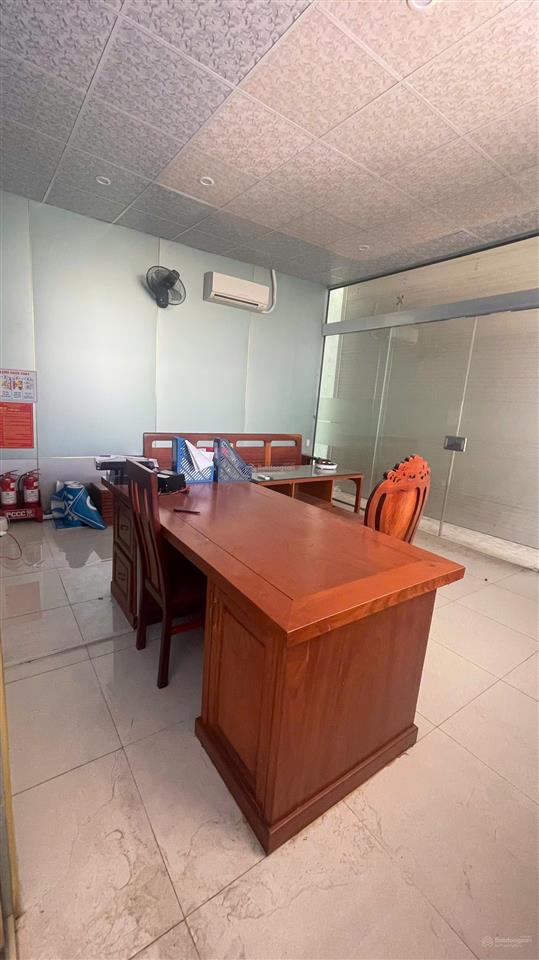 Cho thuê mặt bằng kho xưởng 200m2 gần bv đồng nai giá 15 triệu
