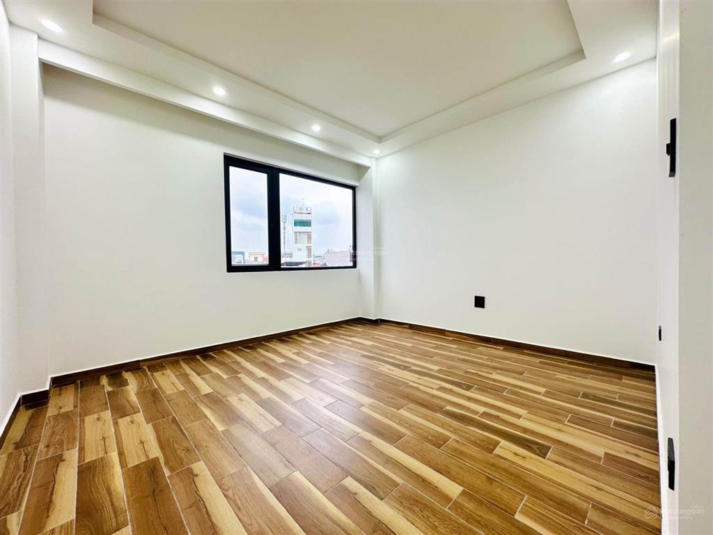 Bán nhà trần nguyên hãn, 45m2x4 tầng chỉ hơn 3 tỷ, ngõ nông, sát chợ đa tiện ích, sát oto đỗ