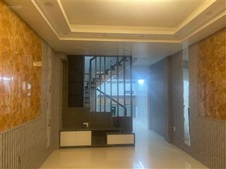 Bán nhà trần nguyên hãn, 45m2x4 tầng chỉ hơn 3 tỷ, ngõ nông, sát chợ đa tiện ích, sát oto đỗ