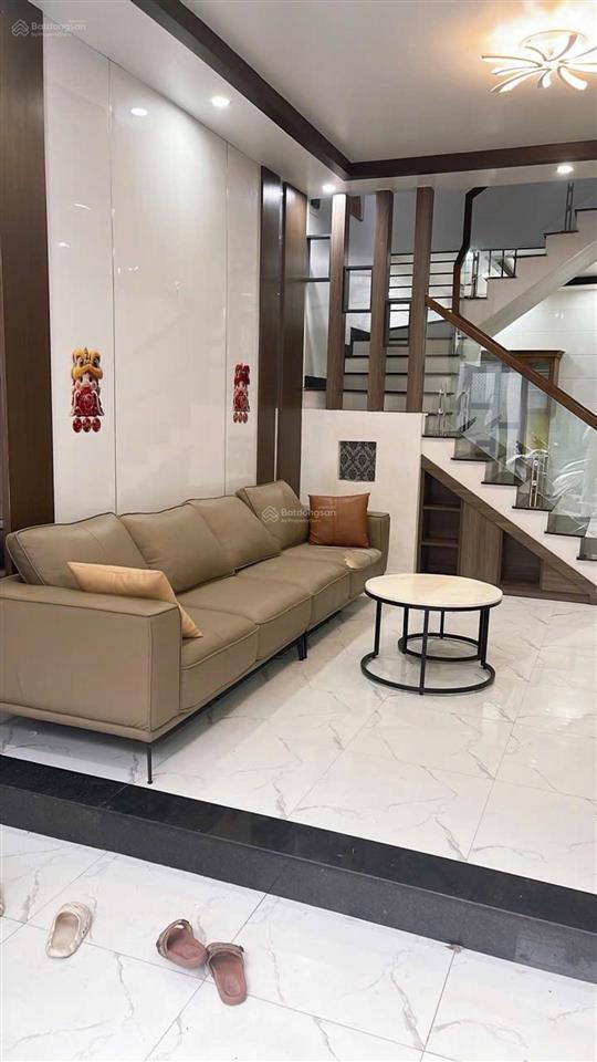 Bán nhà thiên lôi sát chợ đôn, nhà đẹp long lanh, ngõ to thông, 50m2x4, mặt 4m, nhỉnh 4 tỷ