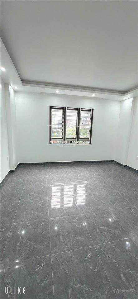 Bán nhà tôn đức thắng, mặt ngõ kinh doanh, nhà đẹp bề thế, 54m2x5, mt 5m hơn 5 tỷ