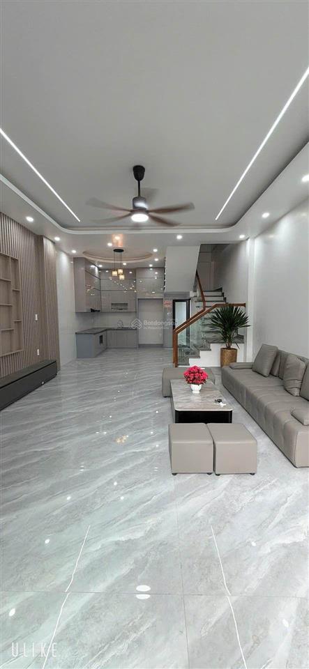 Bán nhà tôn đức thắng, mặt ngõ kinh doanh, nhà đẹp bề thế, 54m2x5, mt 5m hơn 5 tỷ