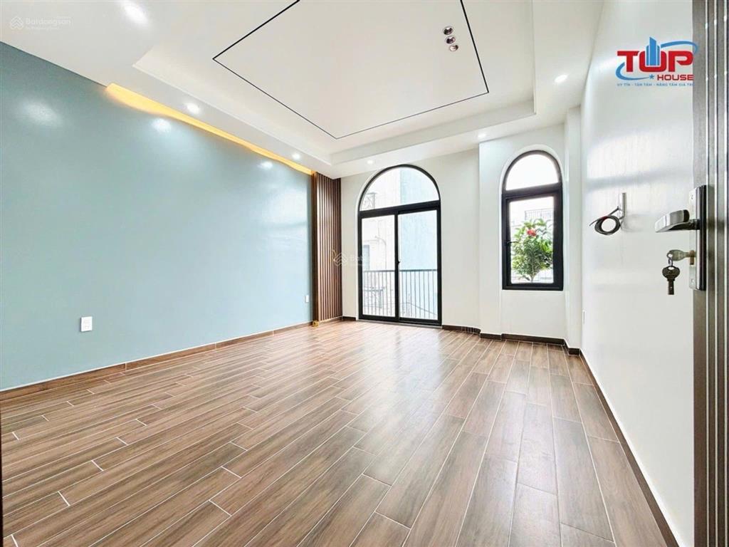 Bán nhà thiên lôi, ngõ thông, mới tinh, gần aeon mail, oto đỗ cửa, 55m2x4t, mt4m, 5 tỷ x