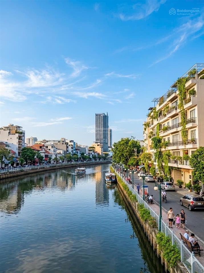 Siêu hiếm, bán nhà mặt phố thế lữ, view hồ tây thu nhỏ giữa lòng thành phố, 70m2 nhỉnh 15 tỷ