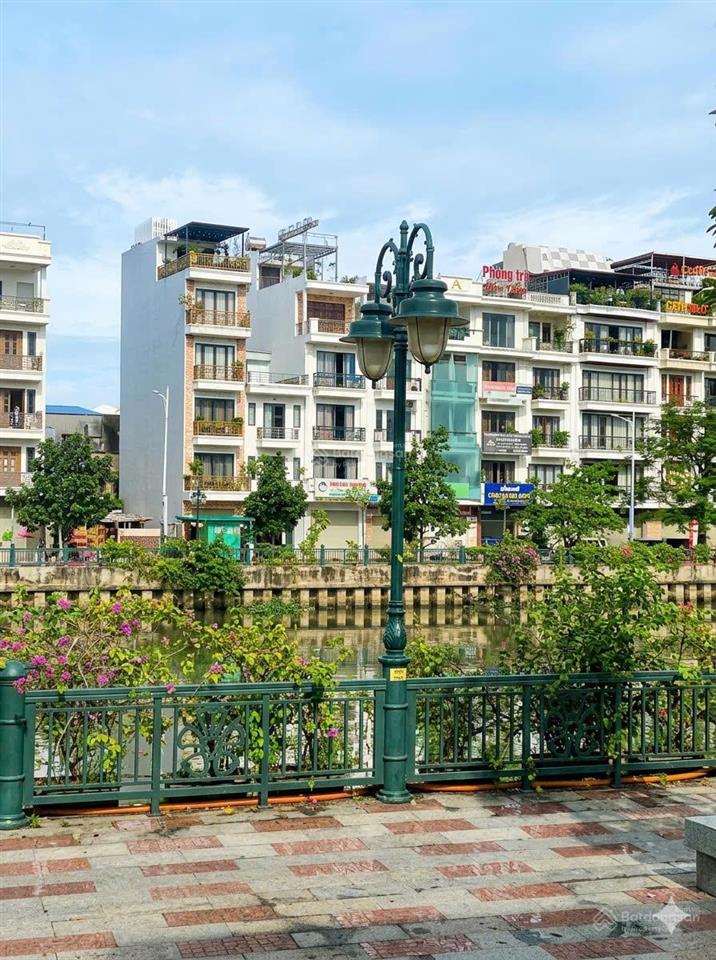 Siêu hiếm, bán nhà mặt phố thế lữ, view hồ tây thu nhỏ giữa lòng thành phố, 70m2 nhỉnh 15 tỷ