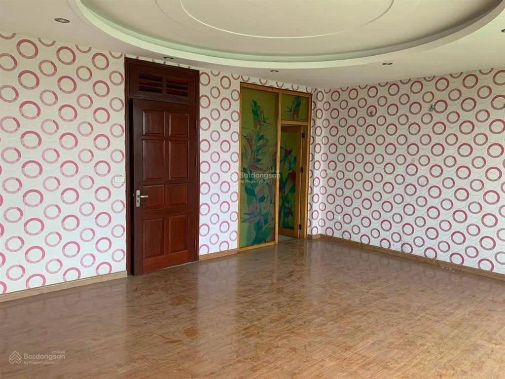 Mặt phố to nhưng đơn giá nhỏ, mặt phố trần nguyên hãn, 221m2 chỉ 149tr/m2