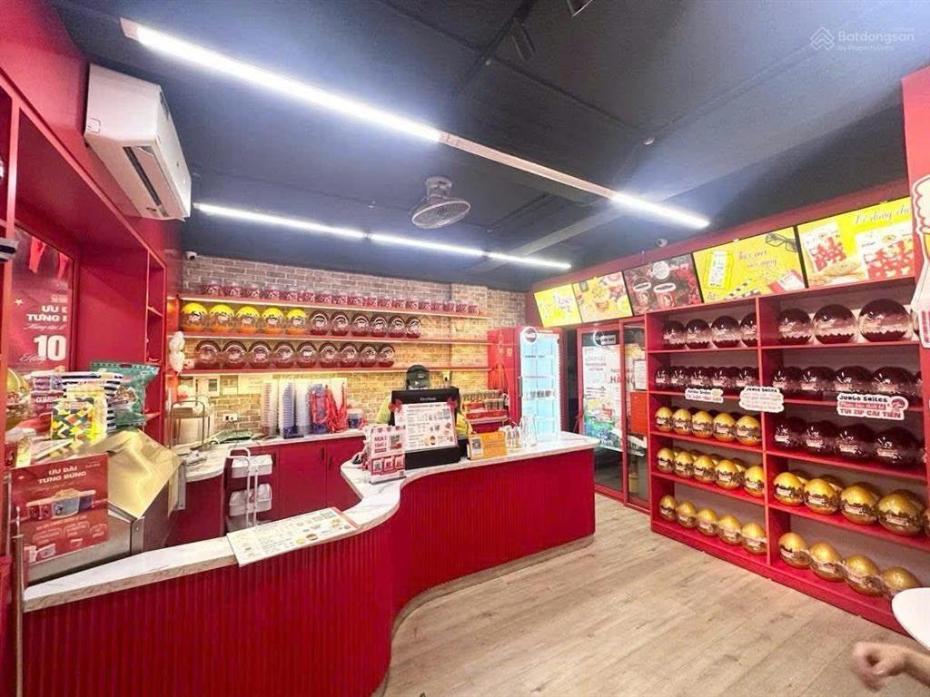 Mặt phố to nhưng đơn giá nhỏ, mặt phố trần nguyên hãn, 221m2 chỉ 149tr/m2