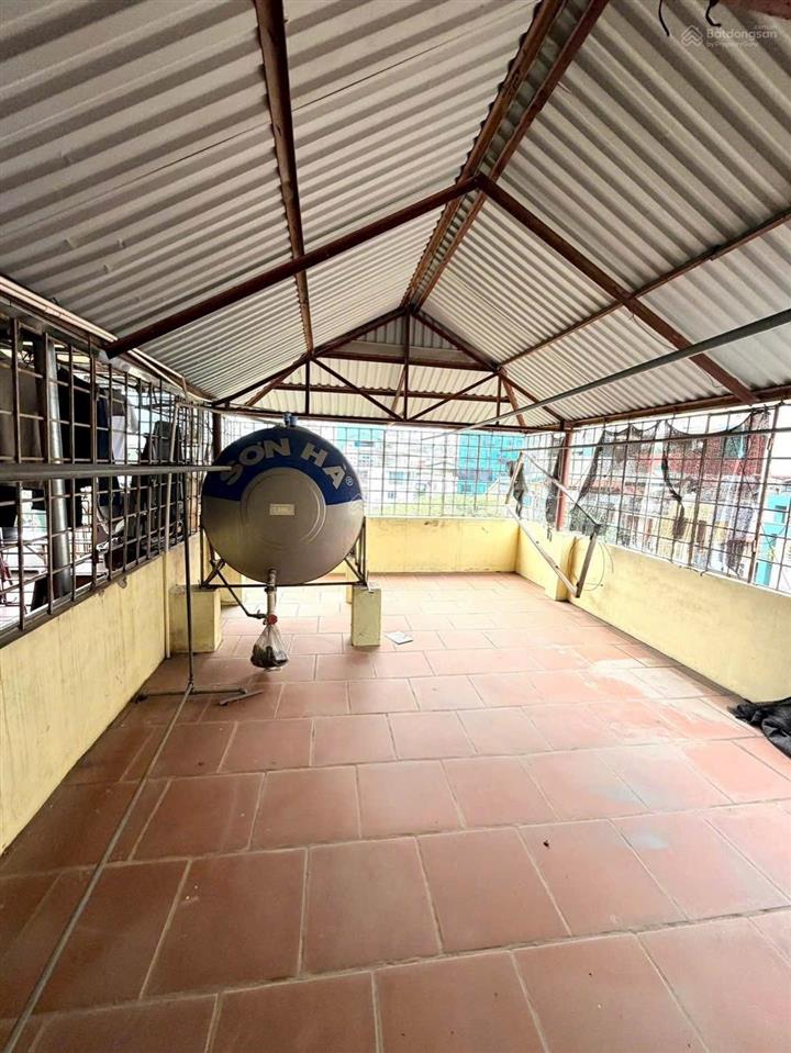 Chỉ 29ty5 siêu phẩm nguyễn chánh 60m2 xây 5 tầng phân lô ô tô tránh dừng đỗ đúng 20m ra phố lớn