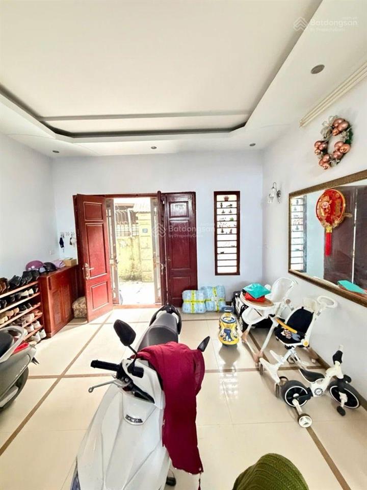 Hạ chào sâu 3 tỷ phân lô đội cấn 3 oto tránh vỉa hè 2 bên kd đỉnh  nhà dân xây 4 tầng chắc chắn