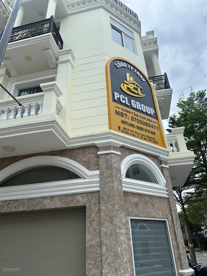 Chính chủ bán gấp căn góc nhà phố icon central ngay cổng chào ra vào chỉ 8,3 tỷ