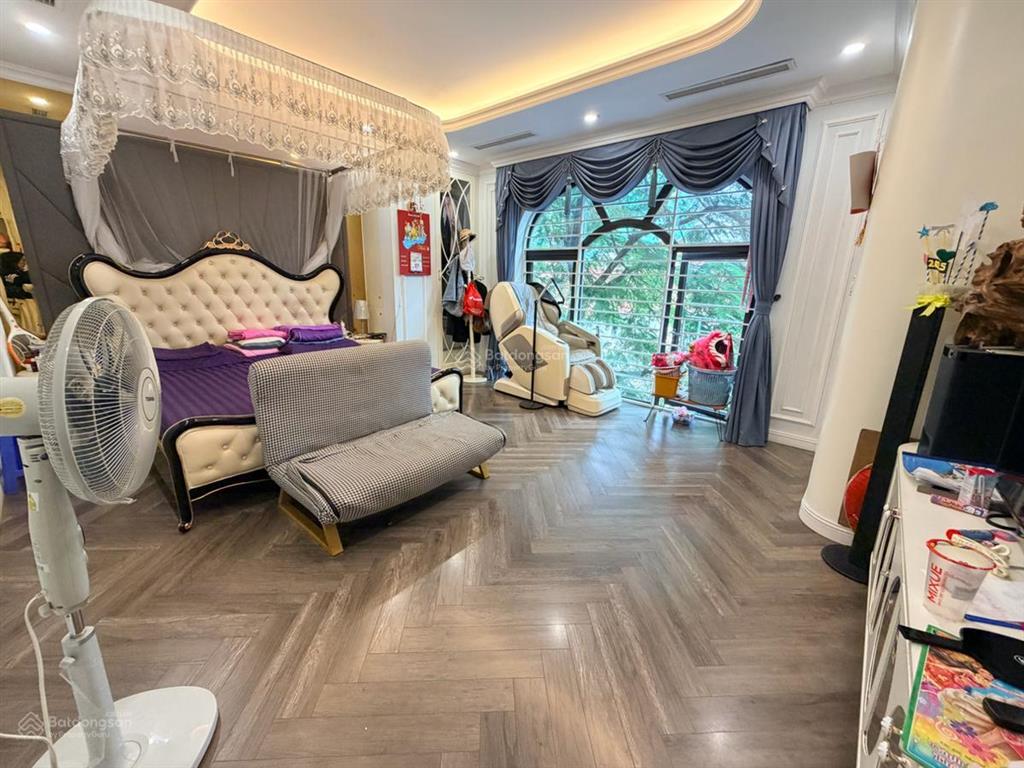 Giảm 5 tỷ! mặt phố trần tử bình, 2 chiều ô tô tránh, kinh doanh vip, thang máy, thông sàn, 90m2 9t