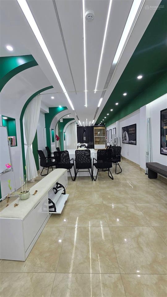 Hiếm! mặt phố nguyễn khang, đường 2 chiều, vỉa hè, kinh doanh, thang máy thông sàn, 92m2 8t mt 4.4m