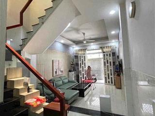 Nhà 3 tầng hẻm xe hơi full nội thất ngay ngã tư thủ đức