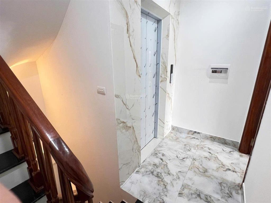 Bán nhà riêng trương định, 31m2, 6 tầng, chỉ 7,45 tỷ, 3pn, 3wc, có thang máy, sổ đỏ chính chủ