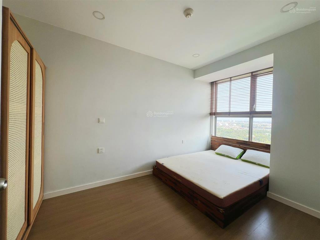 Chủ cần cho thuê ch 2pn river panorama quận 7,tầng trung, view thoáng, nội thất như hình. giá 10tr