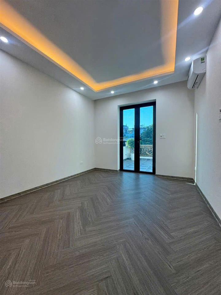 Anh chủ rất cần bán nhà 70m2x 4 tầng tại ngô gia tự, việt hưng, giá tốt chỉ 13,8 tỷ.