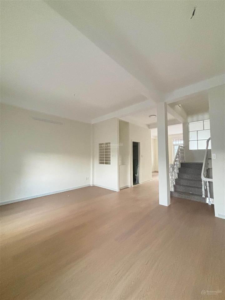 Bán nhà 354/ phan văn trị  hẻm nhựa có lề  90m² ngang lớn 6m  4 tầng btct  sổ vuông a4