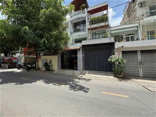 7.x tỷ  nguyên hồng bình thạnh  một sệc gần mặt tiền  3 tầng btct  60m (4.2x14) sổ vuông a4