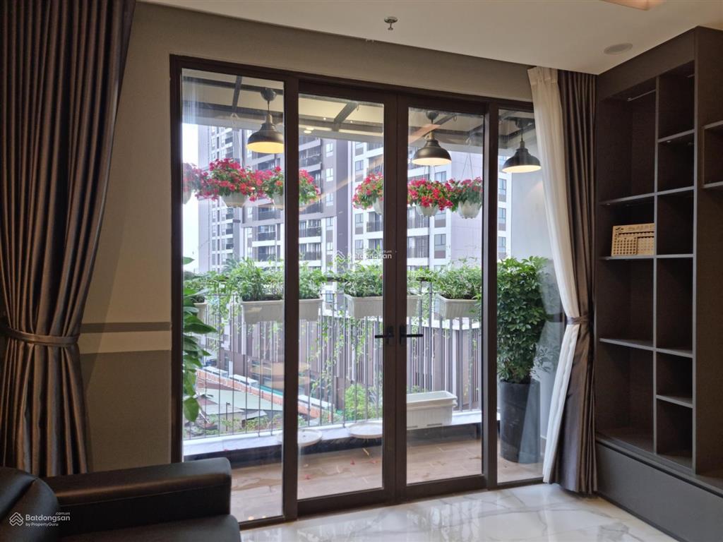 Bán gấp căn hộ opal boulevard 2pn2wc 77m2 giá 3,390 tỷ, sổ sẳn, giá tốt, hỗ trợ vay, view đẹp nhất