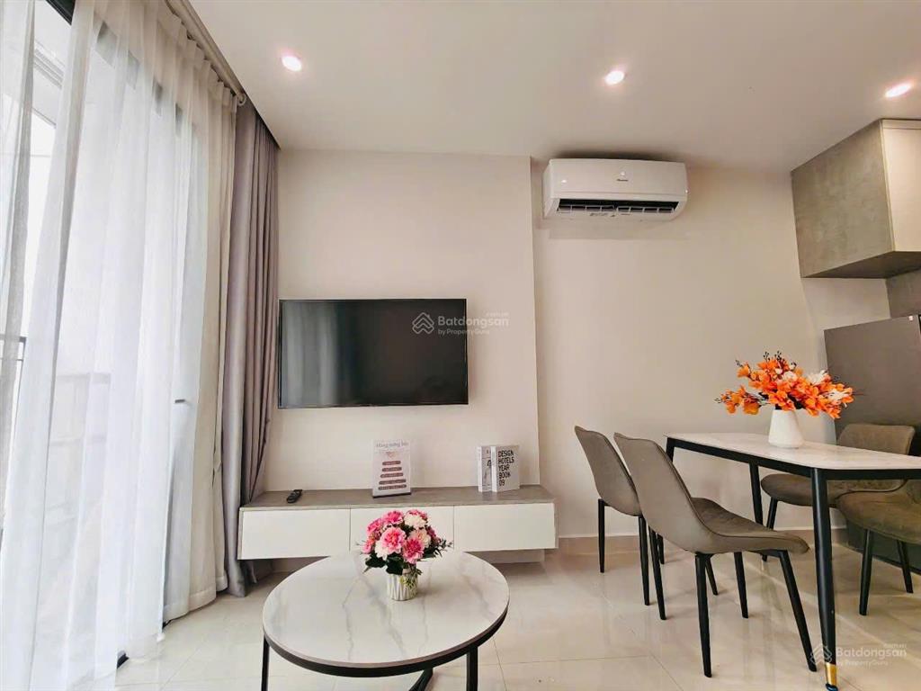 Chủ nhà bán gấp căn 1 ngủ cộng đẹp, cho thuê chưa trống ngày nào tại vinhomes ocean park 1