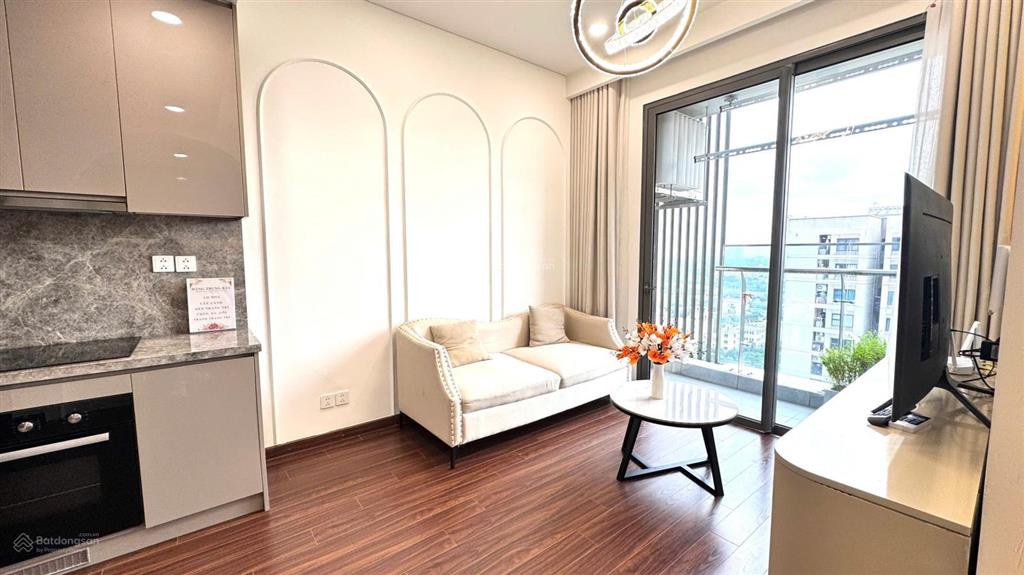 Căn 1n + masteri view vip, nội thất đẹp. chủ cần bán gấp giao dịch trong tuần, giá nào cũng bán