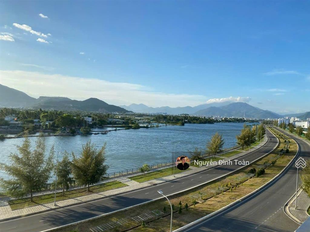 Duy nhất căn góc view vành đai 2 đang bán đối diện sun grup