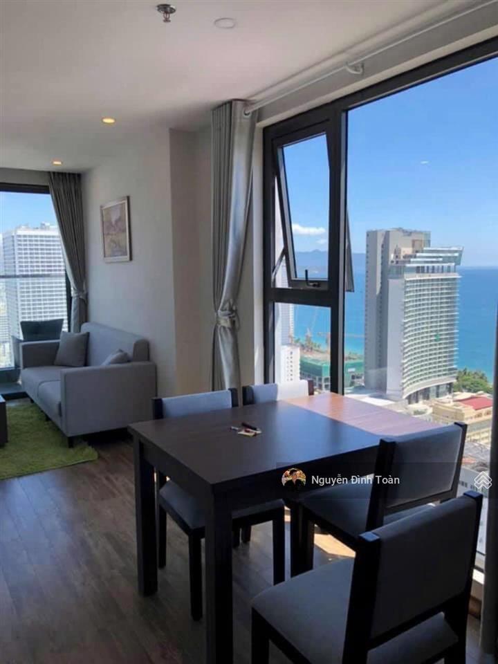 Bán ngay căn góc 05 tầng cao giá siêu tốt, view biển vĩnh viễn