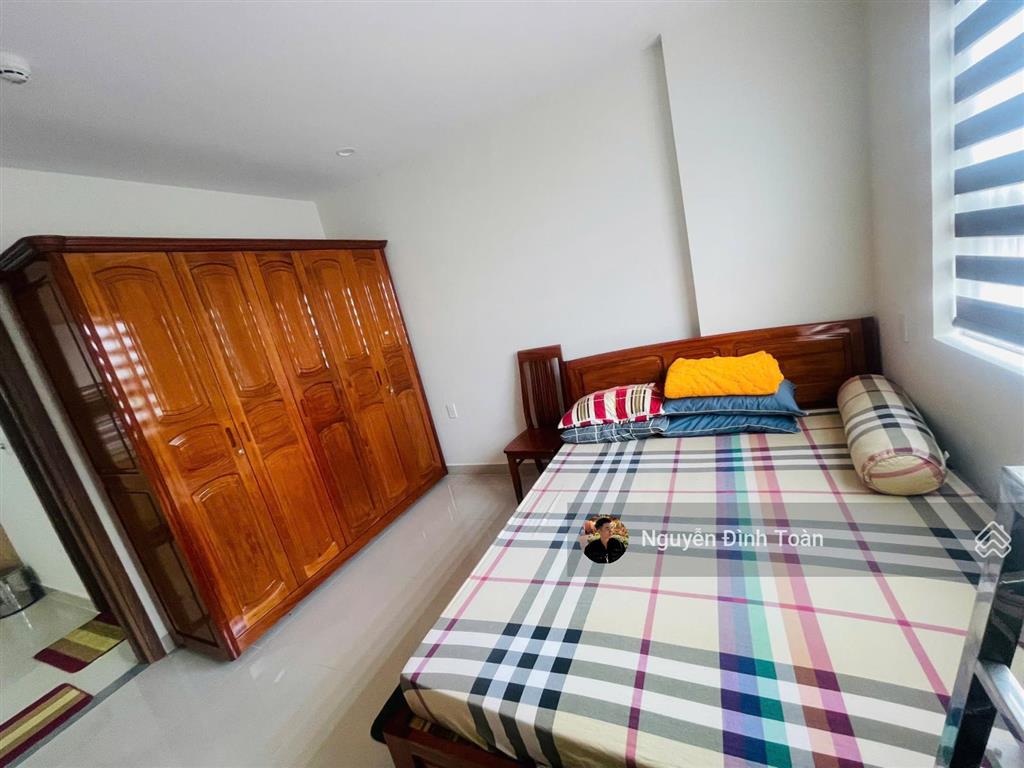Bán căn ct4 phước hải tầng công viên giá chỉ 2,7 tỉ