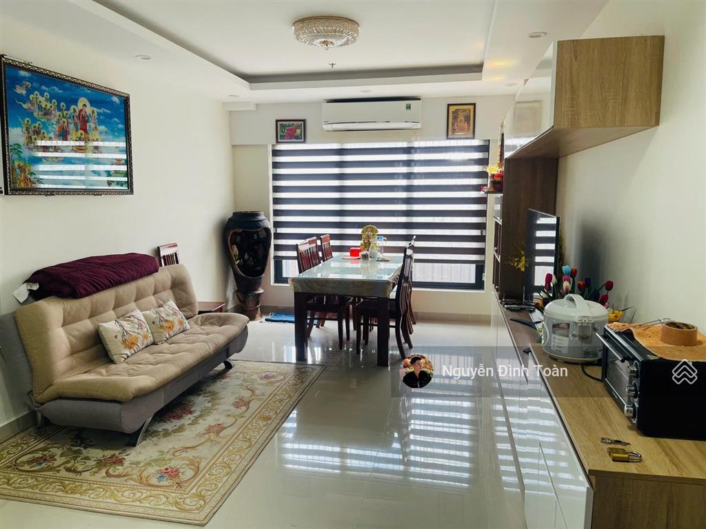 Bán căn ct4 phước hải tầng công viên giá chỉ 2,7 tỉ