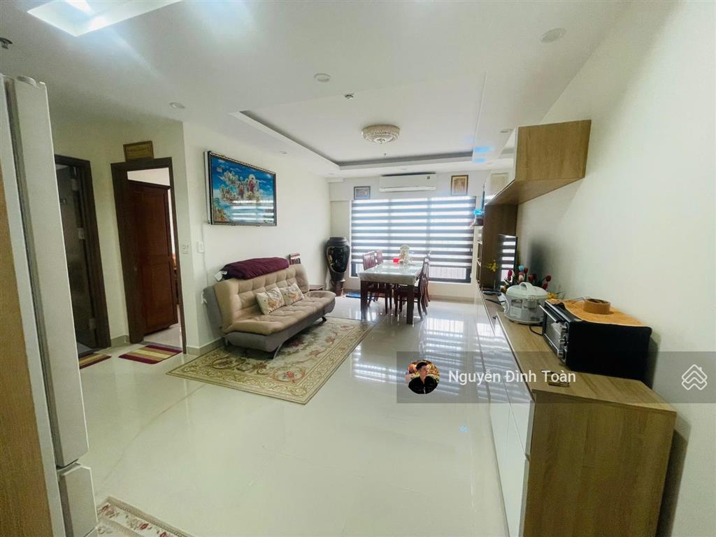 Bán căn ct4 phước hải tầng công viên giá chỉ 2,7 tỉ