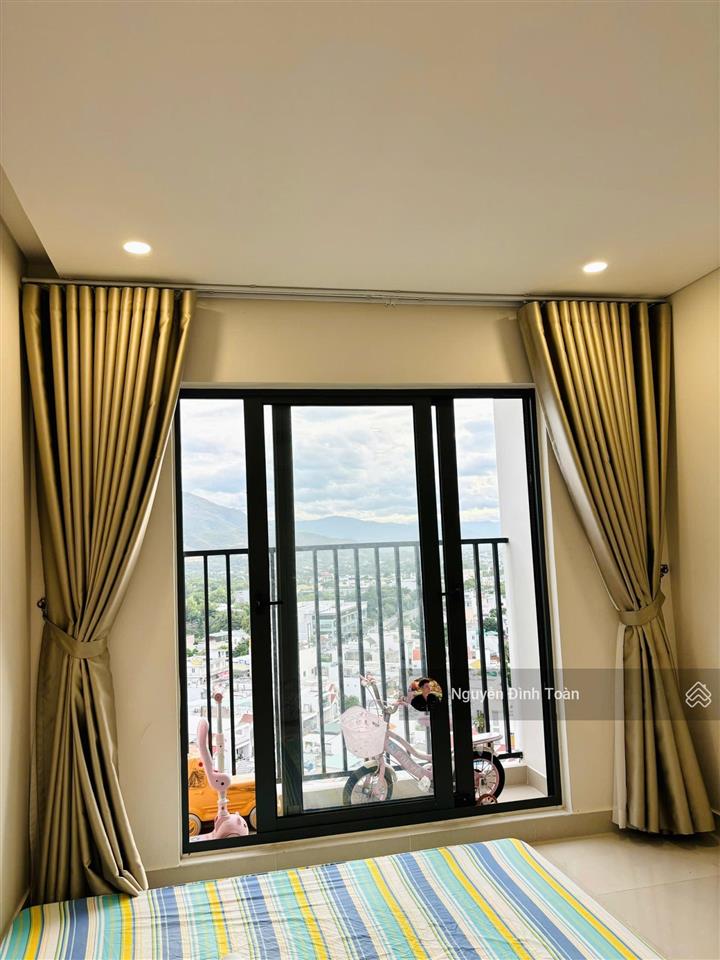 Bán căn ct9 vĩnh điềm trung, nội thất cao cấp sẵn hđ thuê giá bán nhỉnh hơn 4 tỉ