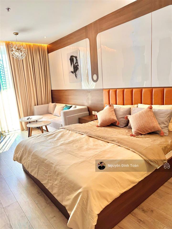 Bán căn panorama view phố nội thất mới và hiện đại