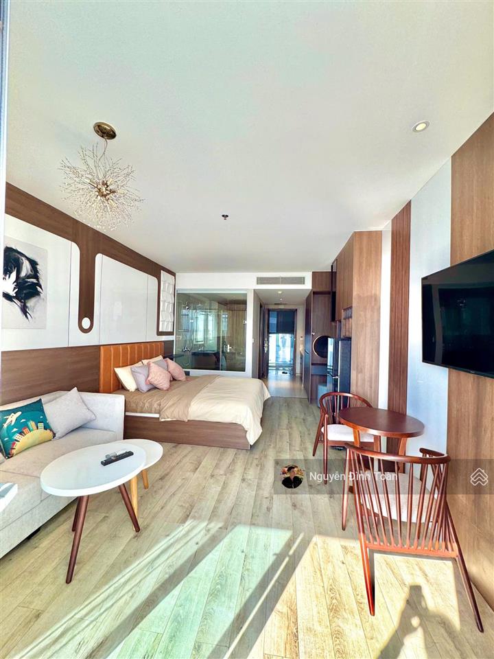 Bán căn panorama view phố nội thất mới và hiện đại