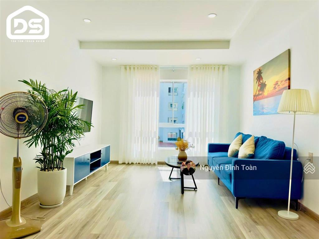 Cần bán nhanh căn góc siêu đẹp, giá bán nổi bật hiện tại, để lại nội thất có sẵn hđ thuê
