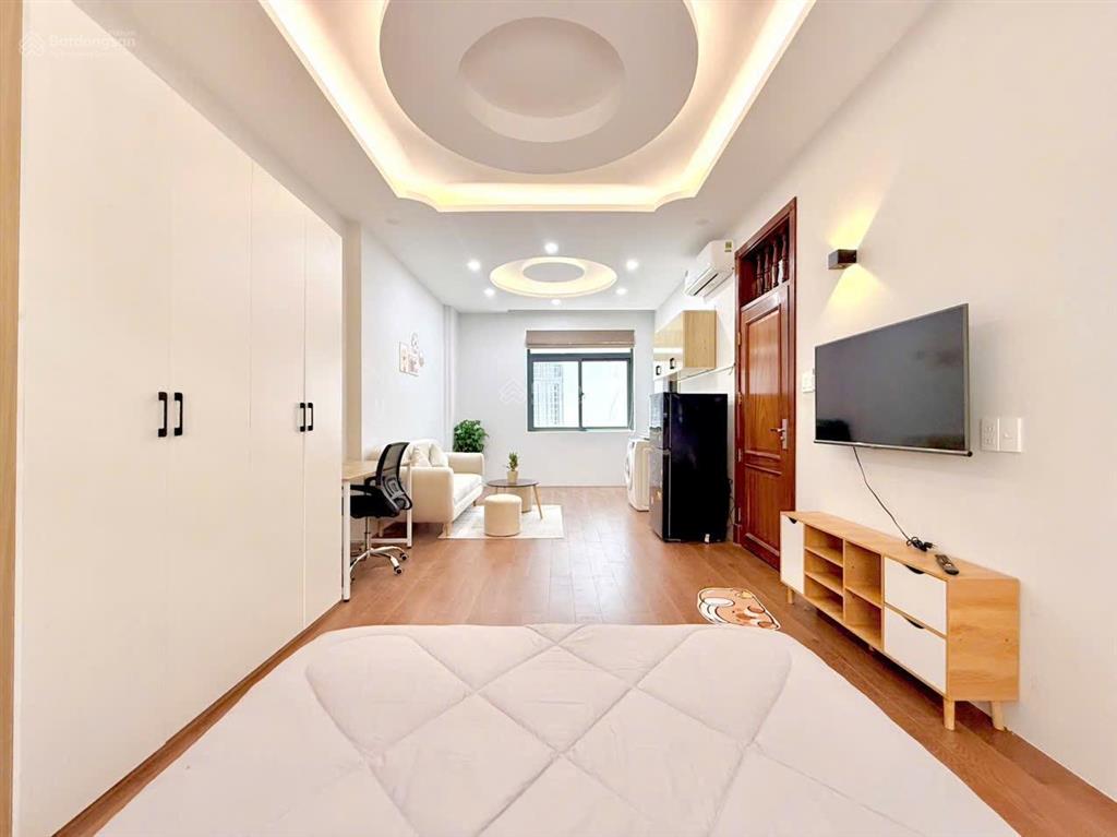 Căn hộ cửa sổ ở nguyễn gia trí bình thạnh  ngay hàng xanh gần landmark, metro tân cảng, giáp q1,2