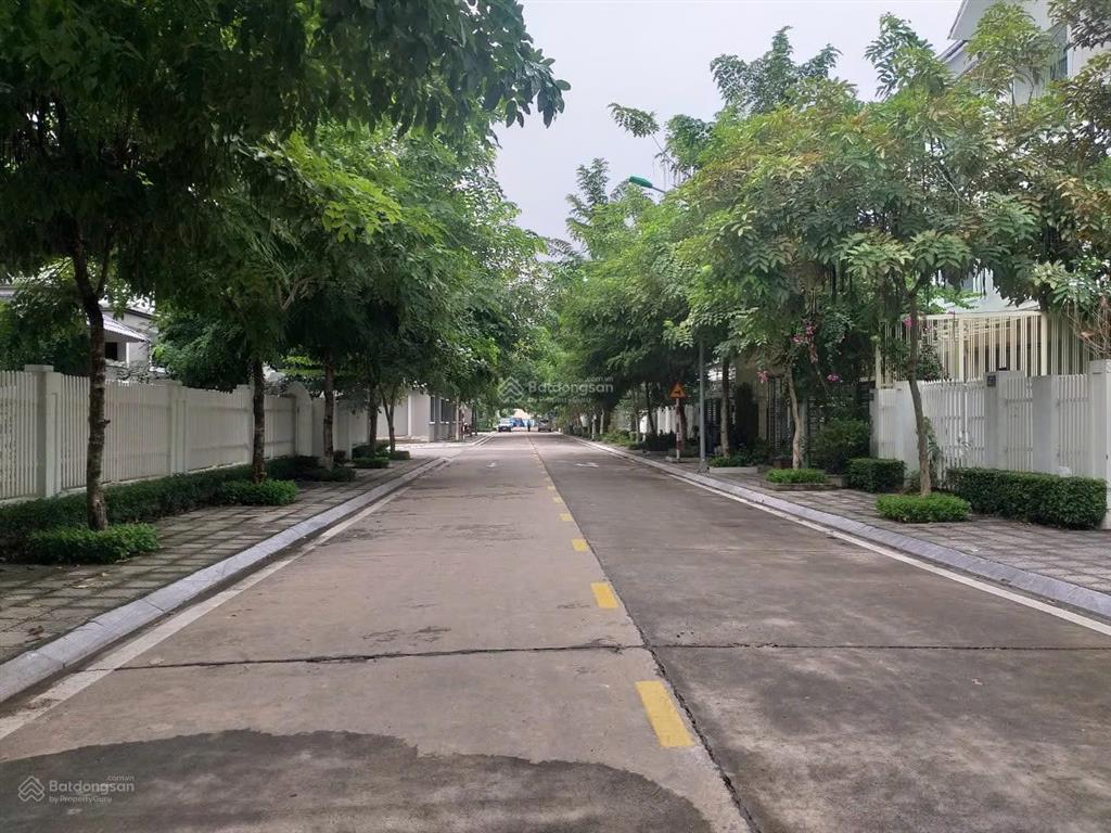 Bán biệt thự song lập geleximco lê trọng tấn an khánh, hn dt 240m2 view vườn hoa mát mẻ yên tĩnh